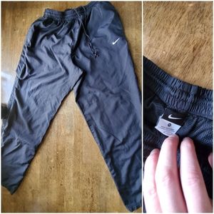 Nike wind breaker pants